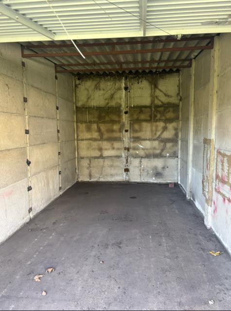 Garage 4 Vale Road.png