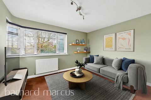 2 bedroom flat for sale, Sutton Common Road, Sutton