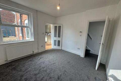 3 bedroom house to rent, Orchard Road, Finedon, WELLINGBOROUGH
