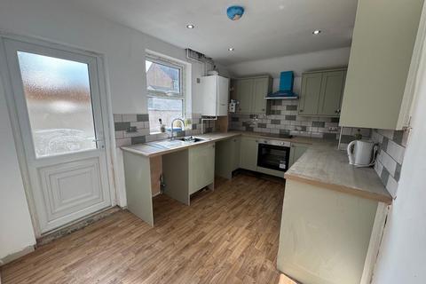 3 bedroom house to rent, Orchard Road, Finedon, WELLINGBOROUGH