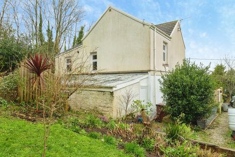 2 bedroom flat for sale, Top Hill, Truro TR2