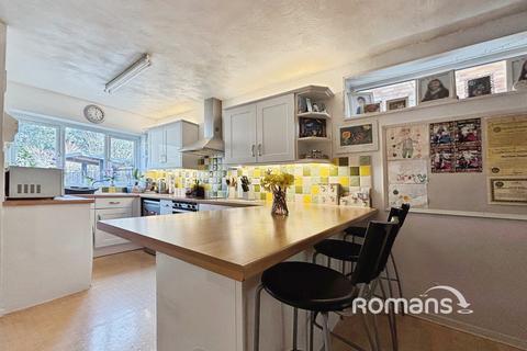 undefined, Southwark Close, Yateley, Hampshire