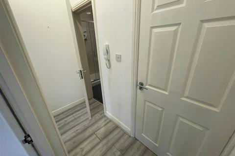 1 bedroom apartment for sale, Prince Of Wales Terrace, Scarborough YO11