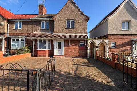 3 bedroom end of terrace house to rent, Warwick Road, Doncaster DN2