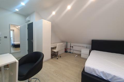 undefined, Castle Lane, Cardiff, CF24