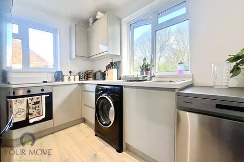 undefined, Stonefield Close, Bexleyheath DA7