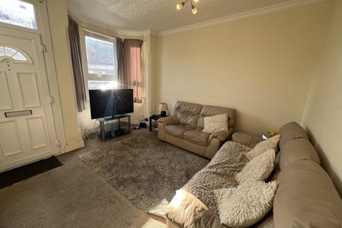 2 bedroom terraced house for sale, King Georges Avenue, Coventry, CV6 6FF