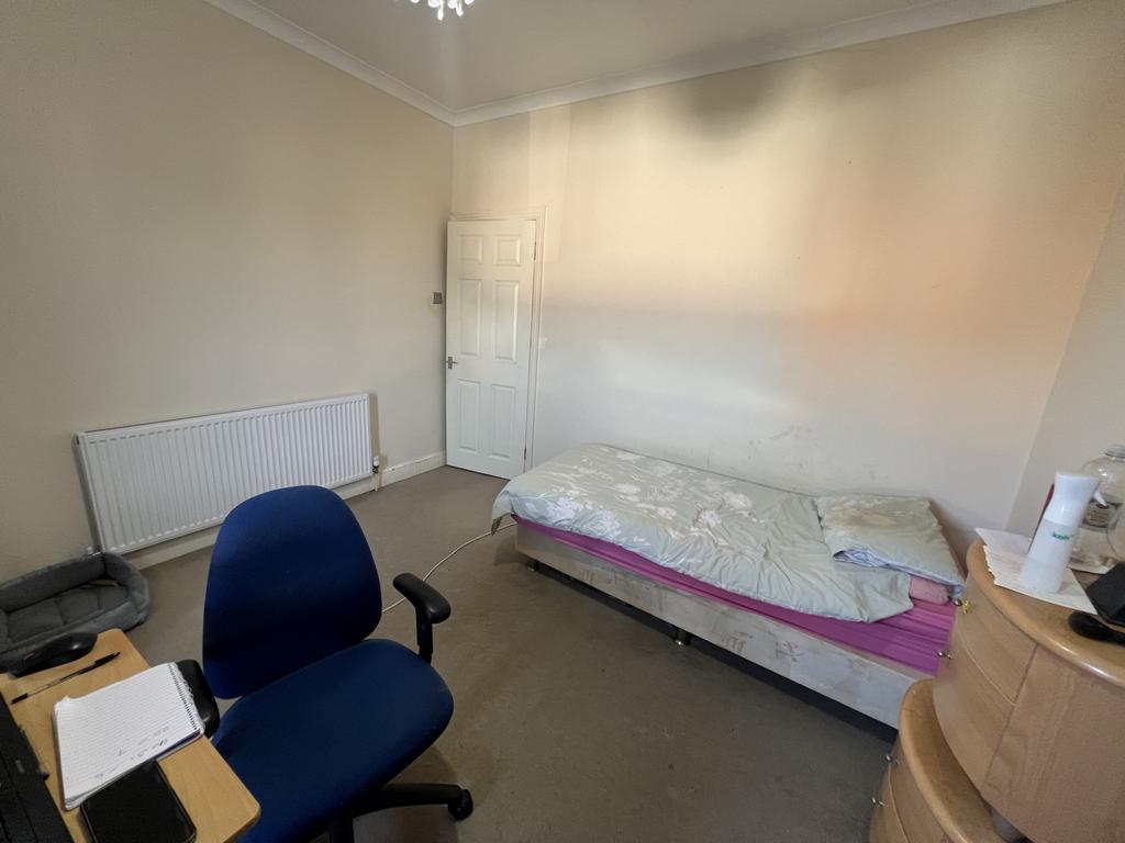 Rear Bedroom
