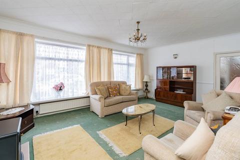 3 bedroom detached house for sale, Ford Close, Herne Bay