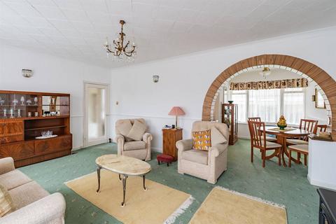 3 bedroom detached house for sale, Ford Close, Herne Bay