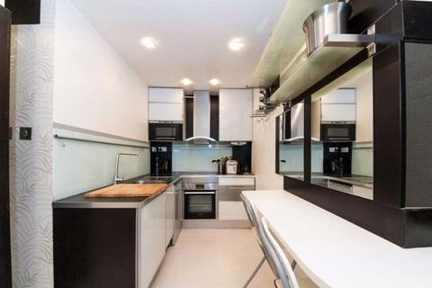 1 bedroom apartment to rent, Hanover Gate Mansions, St John's Wood NW1