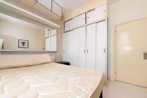 1 bedroom apartment to rent, Hanover Gate Mansions, St John's Wood NW1