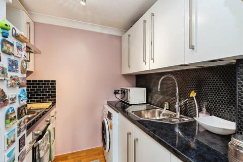 1 bedroom apartment for sale, Northcote Road, BOURNEMOUTH