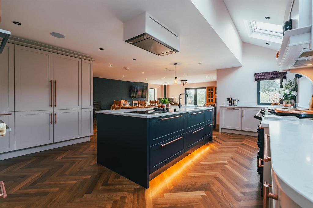Breakfast Kitchen