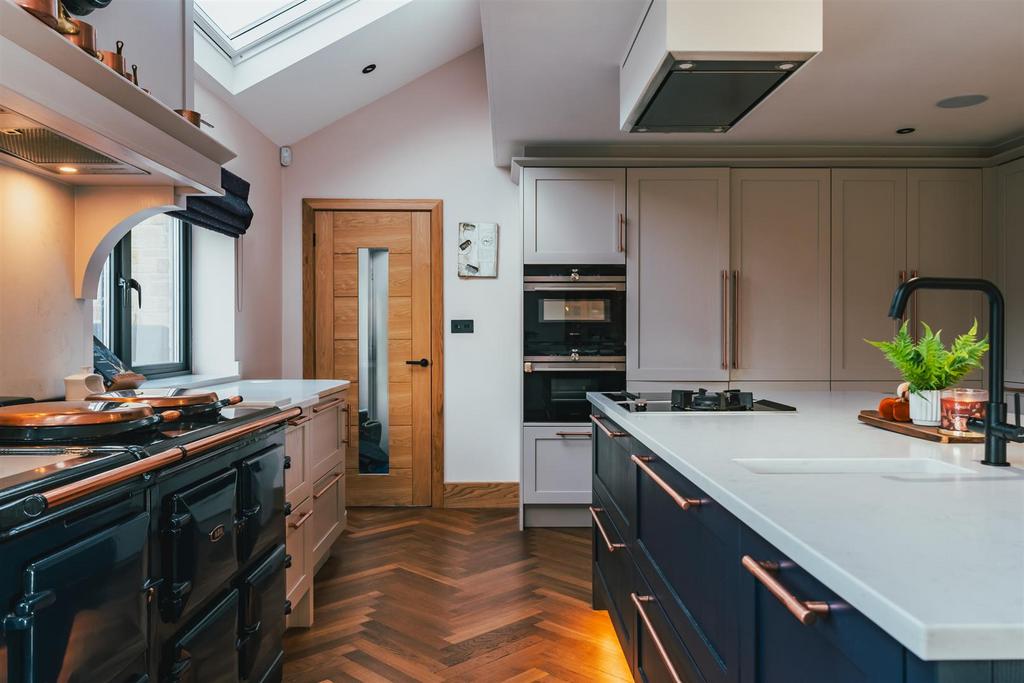 Breakfast Kitchen
