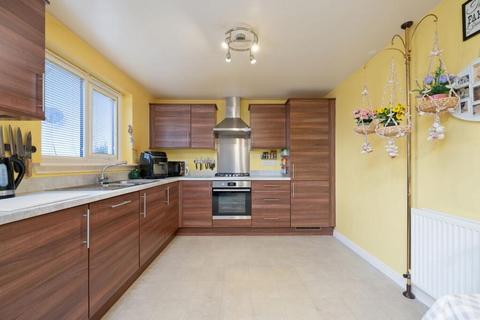 5 bedroom detached house for sale, Sheil Place, Livingston EH53