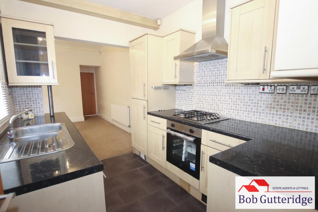 Fitted kitchen