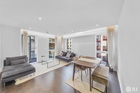 2 bedroom apartment to rent, Lexington Gardens, London SW11