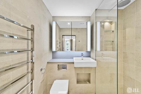 2 bedroom apartment to rent, Lexington Gardens, London SW11
