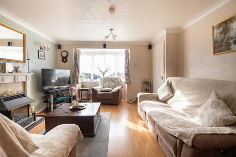4 bedroom detached house for sale, Haddon Close, Wellingborough
