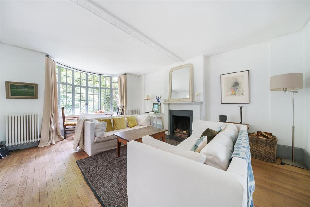Living room, fireplace