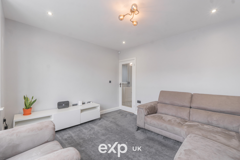 3 bedroom semi-detached house for sale, Howard Road, Solihull B92