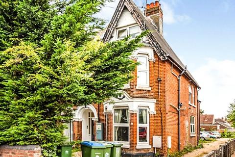 1 bedroom flat to rent, Winchester Road, Hampshire SO16