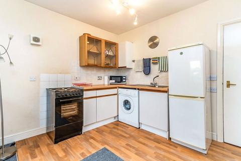 1 bedroom flat to rent, Winchester Road, Hampshire SO16