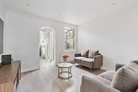 3 bedroom end of terrace house for sale, High Street, Northwood HA6