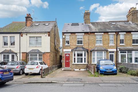 High Street, Northwood HA6