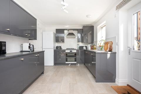 4 bedroom detached house for sale, Chain Free Spacious Four-Bedroom Home in Holt with Versatile Living and Private Gardens
