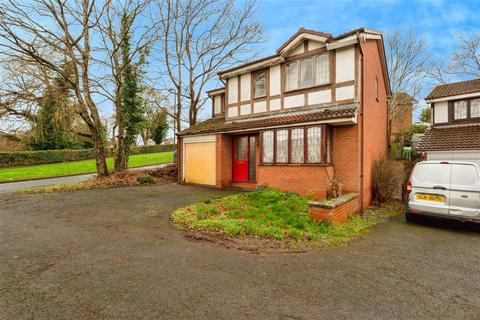 Meadowbank Drive, WORCESTER