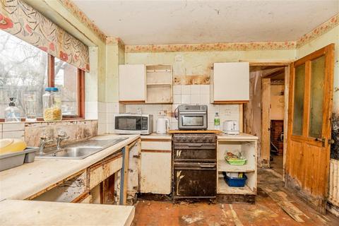 undefined, Meadowbank Drive, WORCESTER