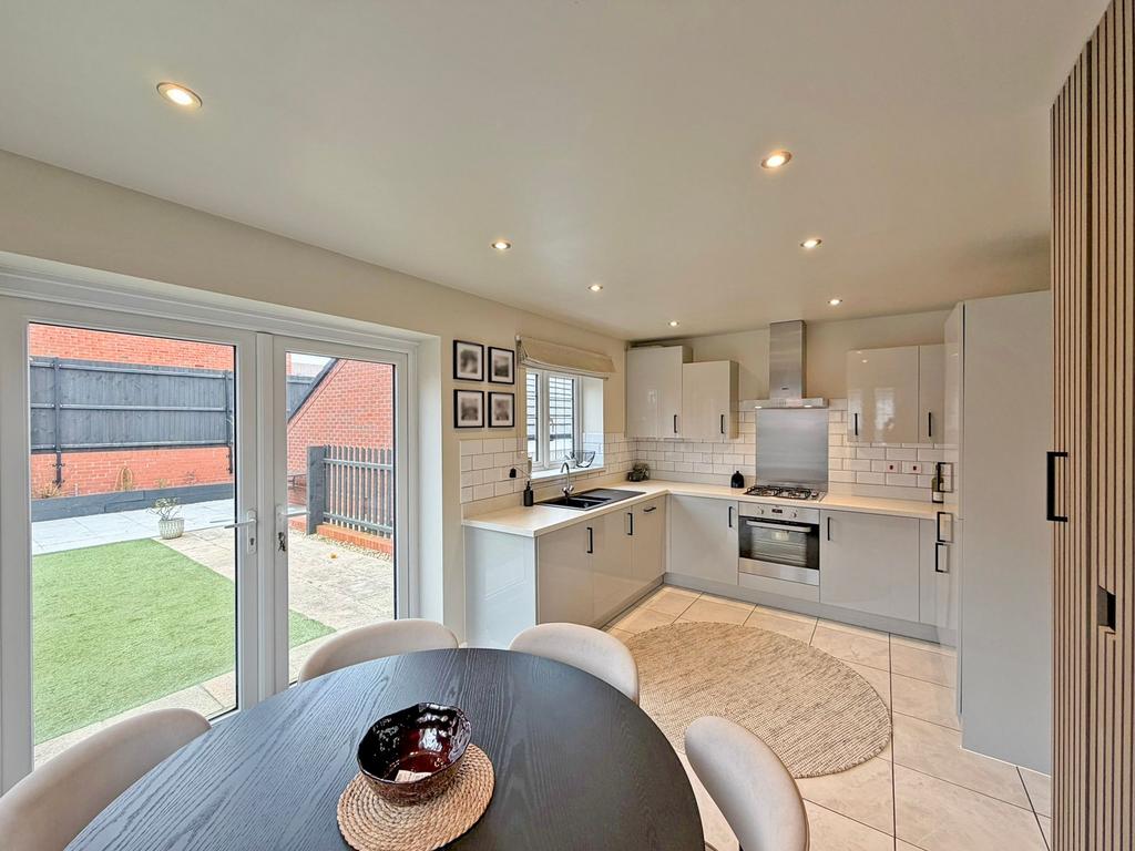 Kitchen Diner