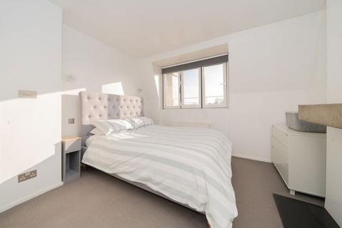 1 bedroom flat for sale, Warrington Crescent, London W9