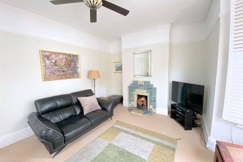 4 bedroom semi-detached house for sale, Hyde Road, Eastbourne