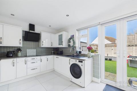 3 bedroom semi-detached house for sale, Willow Grove, Green Road