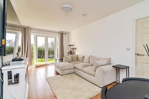 undefined, Holmewood Crescent, Nottingham, Nottinghamshire, NG5