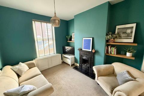 2 bedroom terraced house for sale, Peel Street, Macclesfield