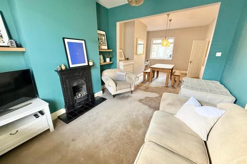 2 bedroom terraced house for sale, Peel Street, Macclesfield