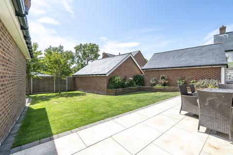 undefined, Waring Crescent, Aston Clinton, AYLESBURY