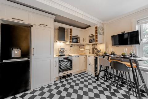 undefined, Valley Drive, Harrogate, HG2