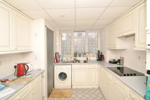 2 bedroom flat for sale, Robertson Terrace, Hastings