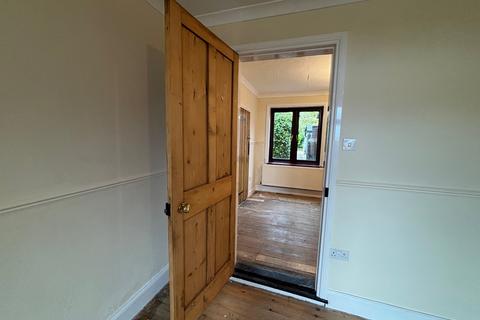2 bedroom character property for sale, Fakenham Road, Briston, Melton Constable
