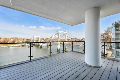 2 bedroom flat to rent, Waterside Point, Battersea, SW11