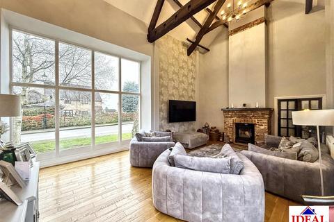 5 bedroom barn conversion for sale, South Farm Drive, Skellow, Doncaster