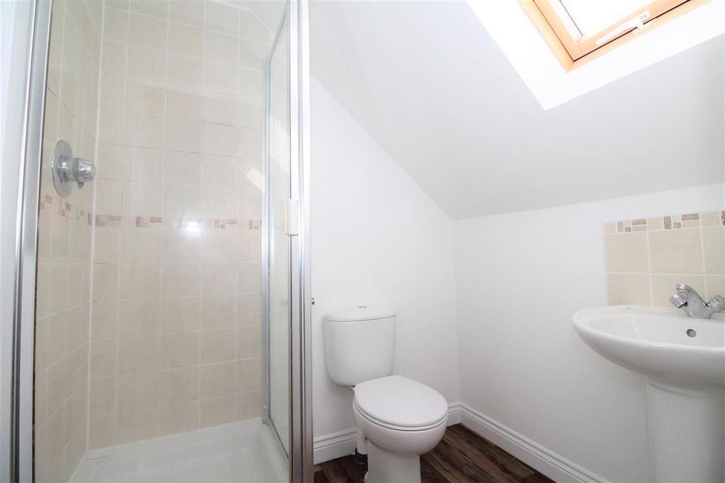 En suite shower