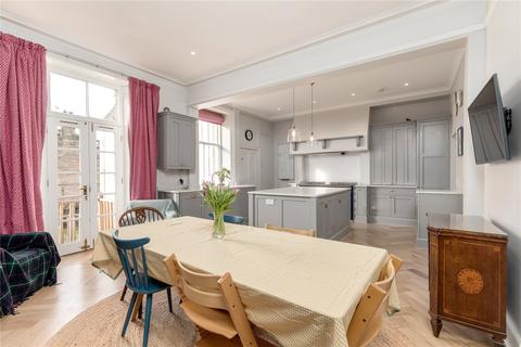 undefined, Murrayfield Gardens, Murrayfield, Edinburgh, EH12