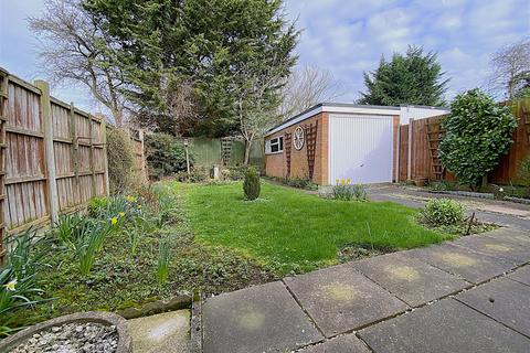 3 bedroom semi-detached house for sale, Springbrook Drive, Scraptoft, Leicester