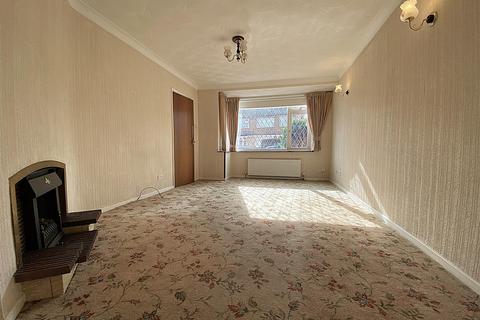 3 bedroom semi-detached house for sale, Springbrook Drive, Scraptoft, Leicester